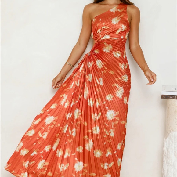 Hello Molly Golden Touch Satin One Shoulder Maxi Dress (Rust) - Picture 2 of 8